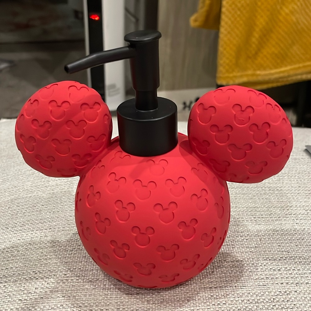 Disney soap dispenser never used